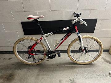 Moutain bike
