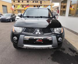 Mitsubishi L200 2.5 DI-D/167CV Double Cab Warrior