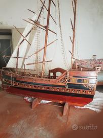 galeone tipo Bounty .