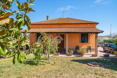 VILLA SINGOLA A ROMA