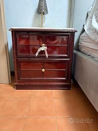 Coppia di comodini e trittico