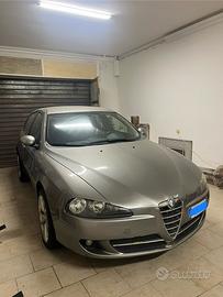 Alfa romeo 147