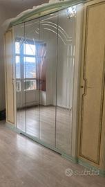 Camera da letto completa in stile classico 