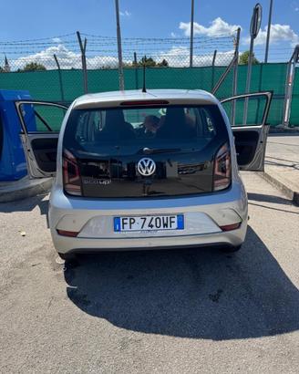 Volkswagen Up METANO