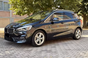 BMW 216d