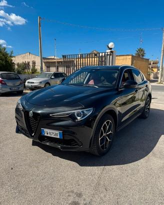 Alfa Romeo Stelvio 2.2 Turbodiesel 190 CV AT8 Q4 E