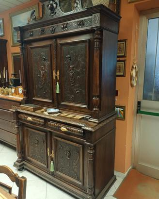 Credenza Rinascimento 