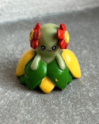 Bellossom Pokémon 182 Nintendo 2001 PVC