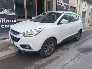 Hyundai iX35 1.7 CRDi 2WD XPOSSIBLE NAVI CAMERA PE