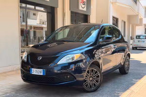 Lancia Ypsilon 1.0 FireFly 5 porte S&S Hybrid Mary