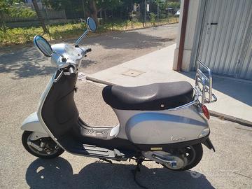 Vespa 50 cc anno 2007 
