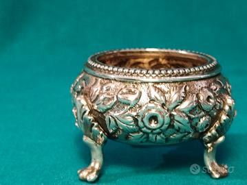 Antica saliera su piedini- S. Kirk & Son