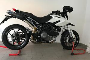 Ducati Hypermotard 796