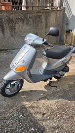 piaggio zip 50