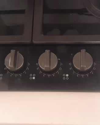 piano di cottura a gas Beko flame adjust