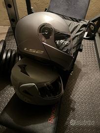 Caschi integrali modulari