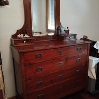 Comò / cassettiera in legno con specchio