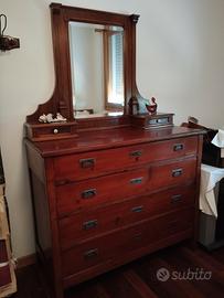 Comò / cassettiera in legno con specchio