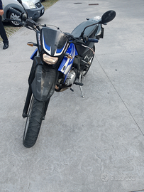 Yamaha XT 125