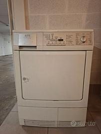 Asciugatrice Aeg