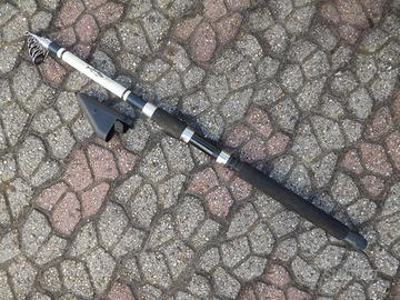 Canna pesca allo sgombro