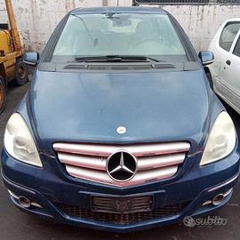 Ricambi Mercedes Classe B T245 2009 200CDI 640941