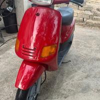 zip piaggio