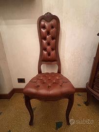 Poltroncina vintage noce e pelle capitonné