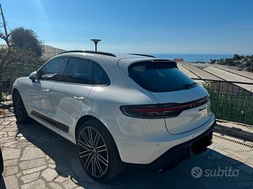 Porsche Macan S