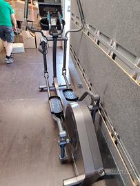 step professionale con computer 