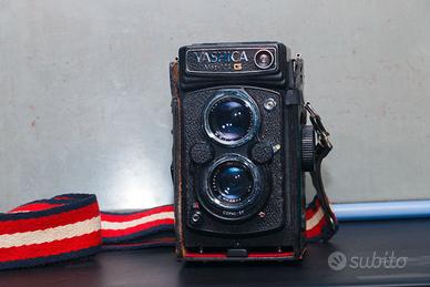 YASHICA 224 G