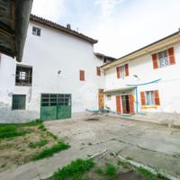 CASA SEMINDIPENDENTE A BREME