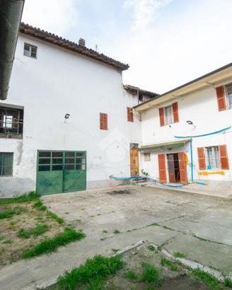 CASA SEMINDIPENDENTE A BREME