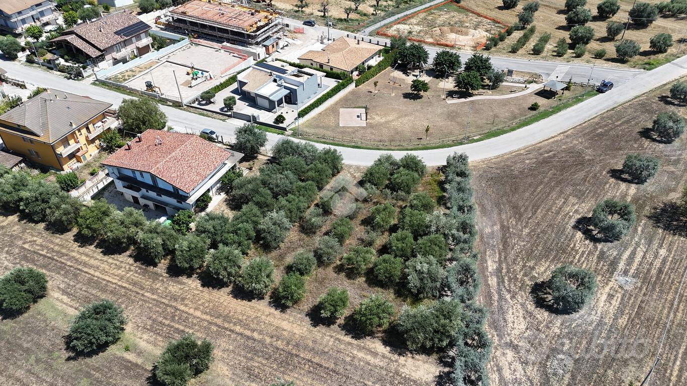TERRENO A CORROPOLI - Altro