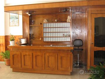 bancone portineria