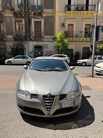 Alfa Romeo GT 1.9 multi-jet Distinctive