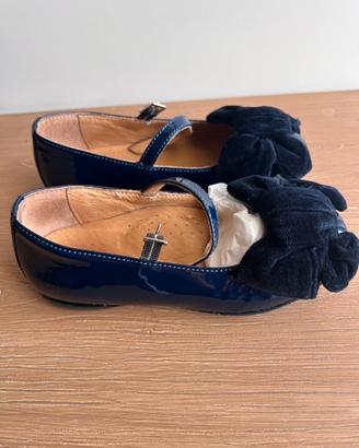 scarpe vernice blu con fiocco velluto blu n.27