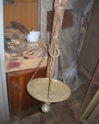 Peso antico Stadera con piatto in ottone
