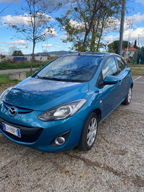 Mazda 2 2011