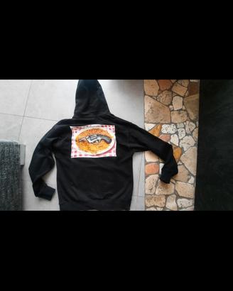 felpa nera 
Propaganda 