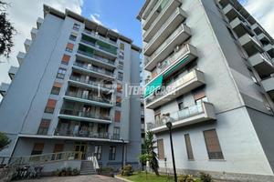 AMPIO DUE LOCALI LIBERO SUBITO