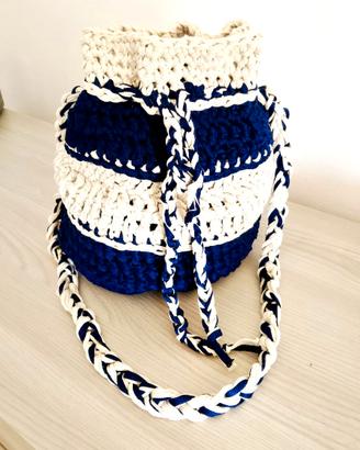 Borsa a secchiello
