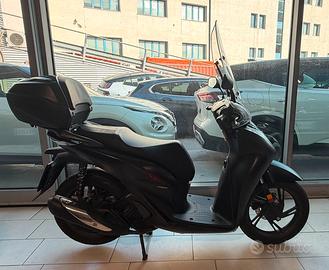 Honda SH 150 SPORT