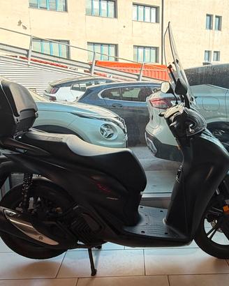 Honda SH 150 SPORT
