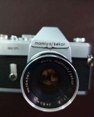 Mamiya/Sekor 500 DTL + 50mm f/2 Analogica