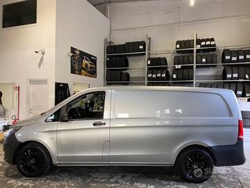 Cerchi NUOVI Mercedes raggio 17 cod.2842