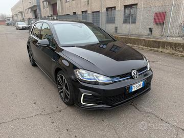 Volkswagen Golf GTI GTE 1.4 TSI DSG 5p. Plug-In-Hy