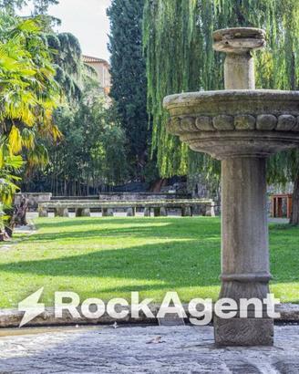 Immobile di 950 m² con più di 5 locali a Viterbo