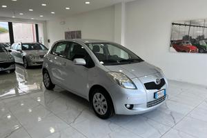 Toyota Yaris 1.0 5 porte Sol GPL 2026