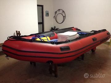 Gommone metri 4,30 quiksilver 8 posti